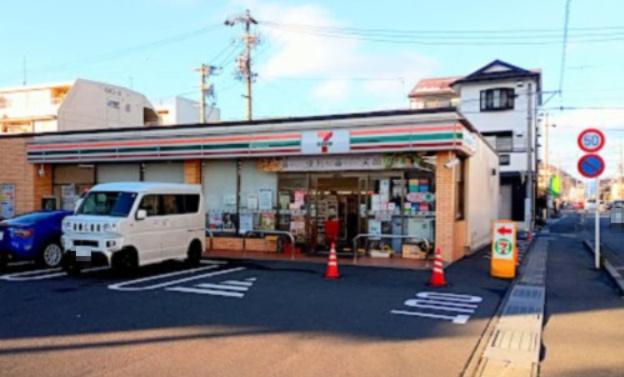 【コンビニエンスストア】セブンイレブン　岐阜福光南町店まで689ｍ