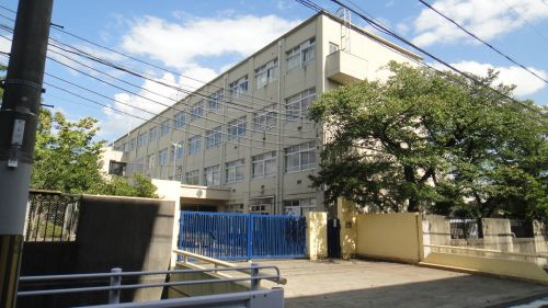 【中学校】京都市立　桂川中学校まで621ｍ