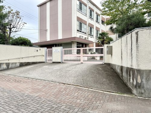 【小学校】名古屋市立たかしま小学校まで1049ｍ