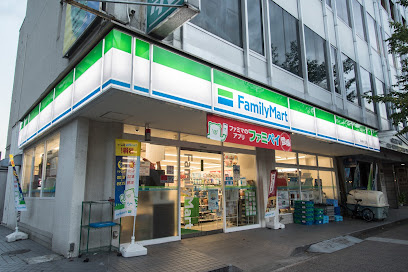 【コンビニエンスストア】ファミリーマート　聖蹟桜ヶ丘店まで238ｍ
