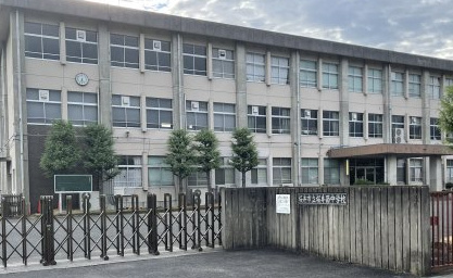 【中学校】桜井市立桜井西中学校まで1228ｍ