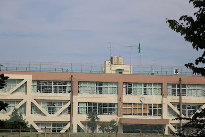 【小学校】東大和市立第七小学校まで484ｍ