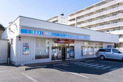 【コンビニエンスストア】ローソン　ひばりが丘三丁目店まで760ｍ