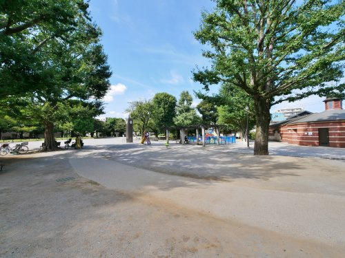 【公園】板橋区平和公園まで460ｍ
