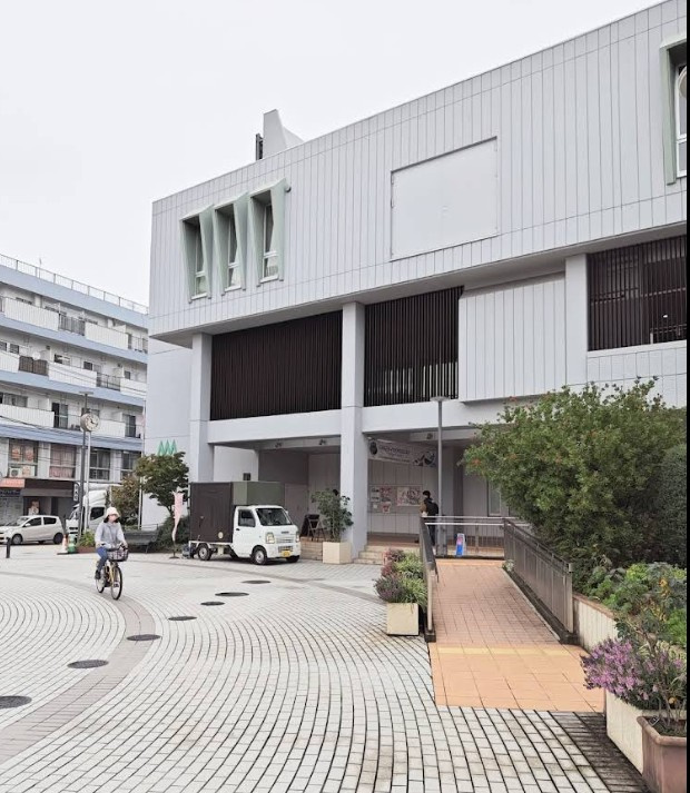 【市役所・区役所】横浜市緑区役所まで1644ｍ