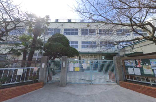 【小学校】足立区立弘道第一小学校まで474ｍ