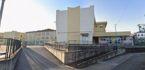 【小学校】四日市市立大矢知興譲小学校まで1964ｍ
