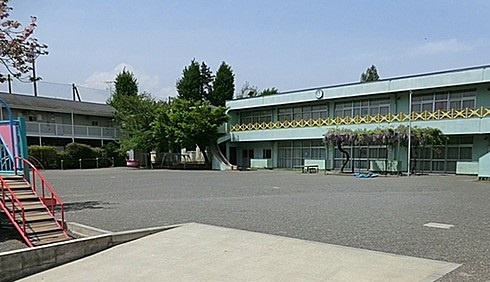 【幼稚園】小鮎幼稚園まで1277ｍ