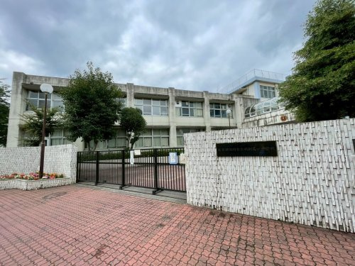 【中学校】羽村市立羽村第一中学校まで370ｍ