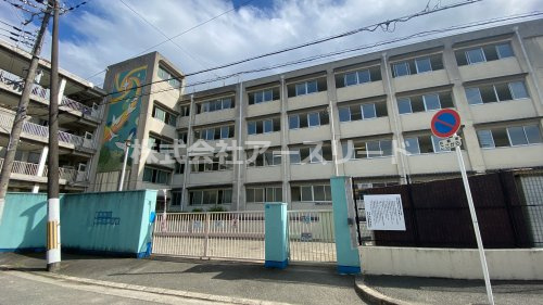 【中学校】豊中市立第十六中学校まで1888ｍ