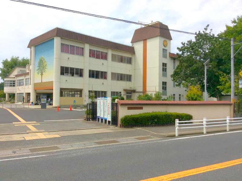 【小学校】本庄市立本庄東小学校 まで800ｍ