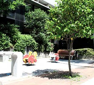 【公園】虎ノ門三丁目児童遊園まで296ｍ