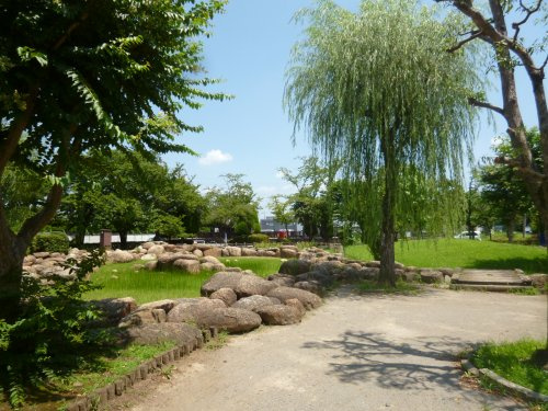 【公園】青柳公園まで450ｍ