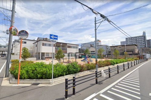 【公園】高井田中公園まで1020ｍ