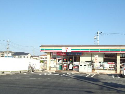 【コンビニエンスストア】セブン-イレブン　越谷川柳3丁目店まで866ｍ