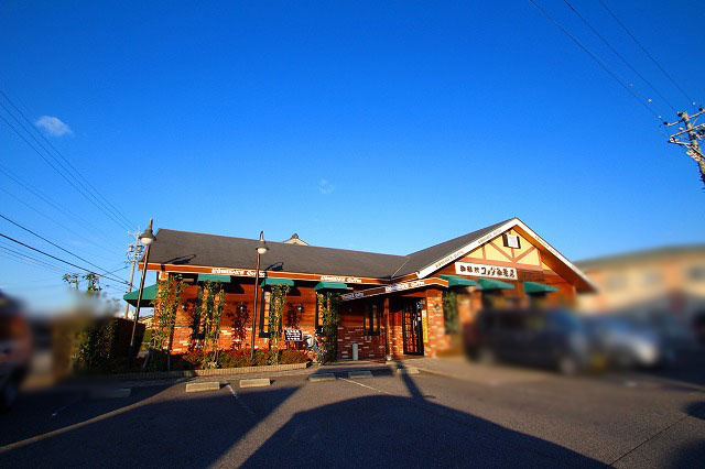 【喫茶店・カフェ】コメダ珈琲店　小牧中央店まで751ｍ