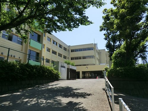 【小学校】海老名市立杉久保小学校まで705ｍ