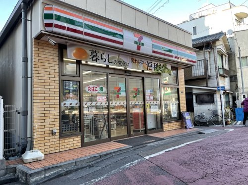 【コンビニエンスストア】セブンイレブン　北区滝野川2丁目店まで218ｍ