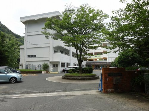 【中学校】美鈴が丘中学校まで1148ｍ
