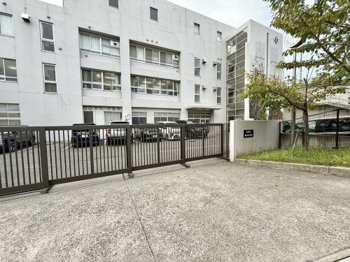 【中学校】名古屋市立神丘中学校まで645ｍ