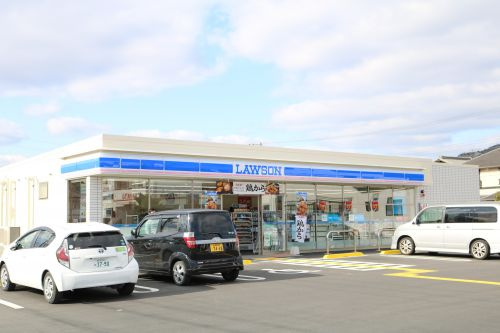 【コンビニエンスストア】ローソン　姫路白浜町寺家店まで987ｍ