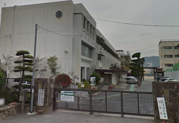 【小学校】福木小学校まで3051ｍ