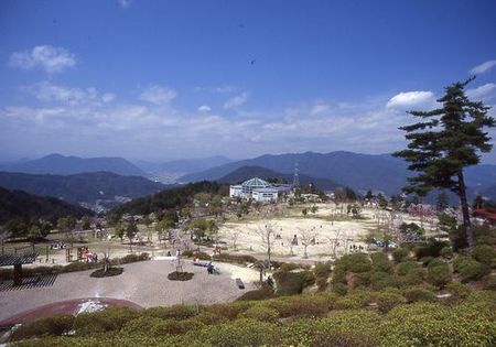 【公園】ひろしま遊学の森　広島市森林公園こんちゅう館まで5759ｍ