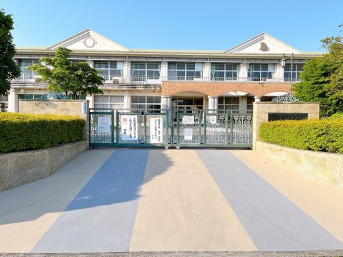 【小学校】富士市立富士中央小学校まで891ｍ