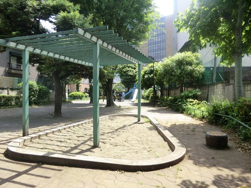 【公園】大坂上児童遊園まで286ｍ