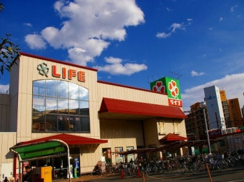 【スーパー】ライフ　石神井公園店まで453ｍ