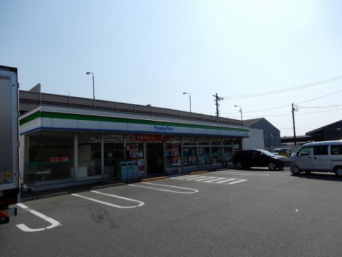 【コンビニエンスストア】ファミリーマート　廿日市上の浜店まで1376ｍ