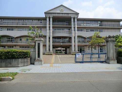 【小学校】越谷市立花田小学校まで310ｍ