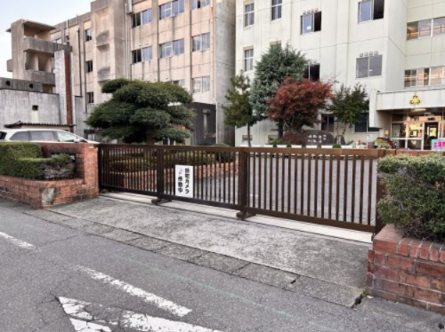 【中学校】土浦第三中学校まで1090ｍ