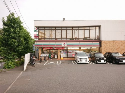 【コンビニエンスストア】セブンイレブン　藤沢大庭店まで622ｍ