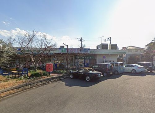 【スーパー】よろずや愛甲原店まで370ｍ