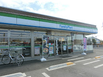 【コンビニエンスストア】ファミリーマート　結城ふじみ店まで607ｍ
