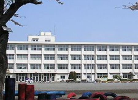 【小学校】綾瀬市立　落合小学校まで790ｍ