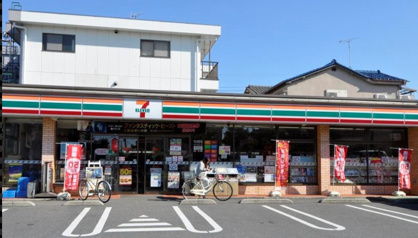 【コンビニエンスストア】セブンイレブン　足立辰沼東店まで57ｍ