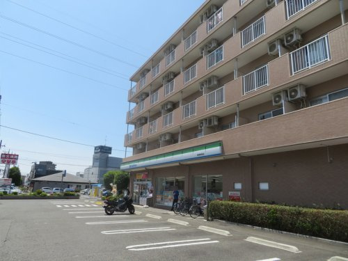 【コンビニエンスストア】ファミリーマート　座間郵便局前店まで491ｍ