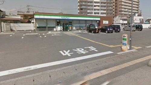 【コンビニエンスストア】ファミリーマート　本庄駅南一丁目店まで213ｍ