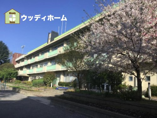 【小学校】川口市立鳩ヶ谷小学校まで860ｍ