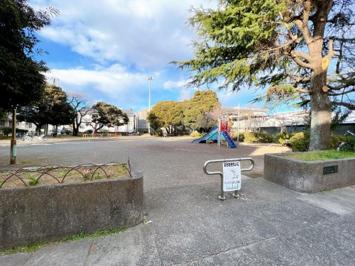 【公園】犬塚公園まで820ｍ