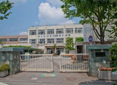 【小学校】草加市立瀬崎小学校まで566ｍ