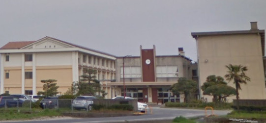 【中学校】米子市立加茂中学校まで387ｍ
