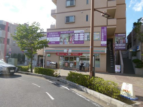 【コンビニエンスストア】セブンイレブン　蒲生駅東口店まで403ｍ