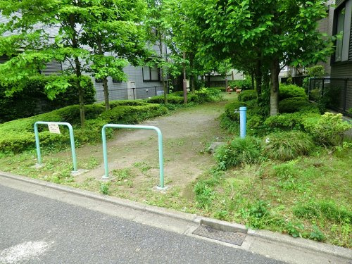 【公園】瀬田五丁目公園まで386ｍ