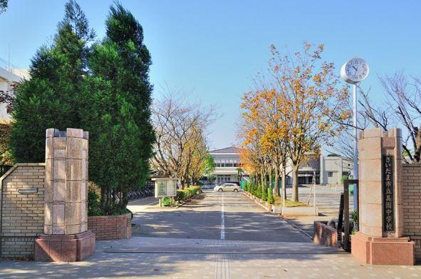 【中学校】さいたま市立美園中学校まで2502ｍ
