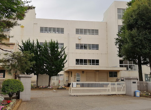 【中学校】所沢市立富岡中学校まで1573ｍ