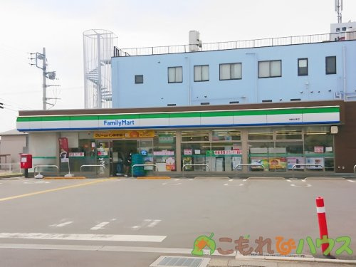 【コンビニエンスストア】ファミリーマート　鴻巣加美店まで816ｍ
