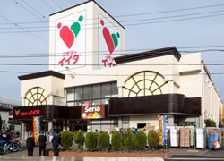 【スーパー】コモディイイダ三郷店まで750ｍ